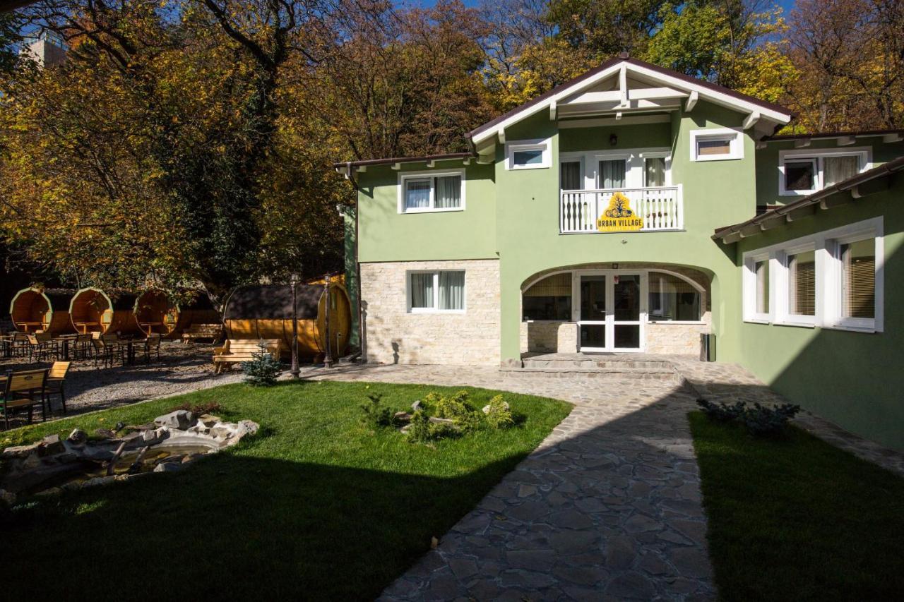 בראשוב Drachenhaus Urban Village מראה חיצוני תמונה